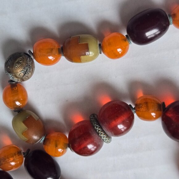 Antique Mixed French Bakelite Necklace made in France - Picture 3 of 7